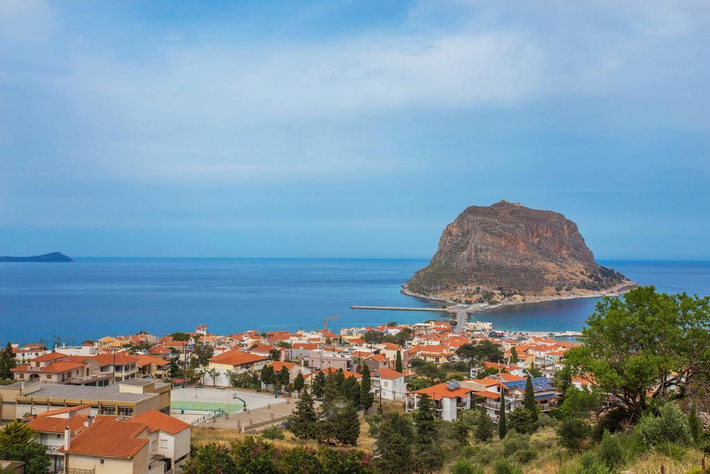 Monemvasia Green Apartments Eksteriør billede