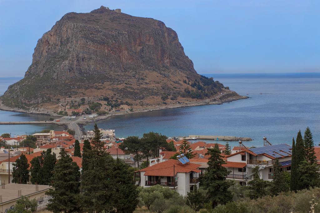 Monemvasia Green Apartments Eksteriør billede