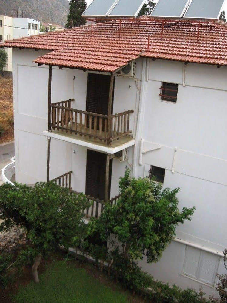 Monemvasia Green Apartments Eksteriør billede